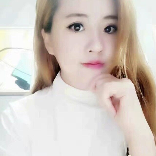 模特身材的心柔，波大骚气，皮肤滑滑的