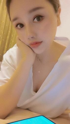 体验兼职大胸美女，服务爽