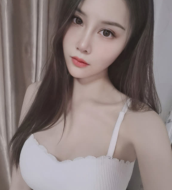 胸大高挑兼职小妹纸，很热情