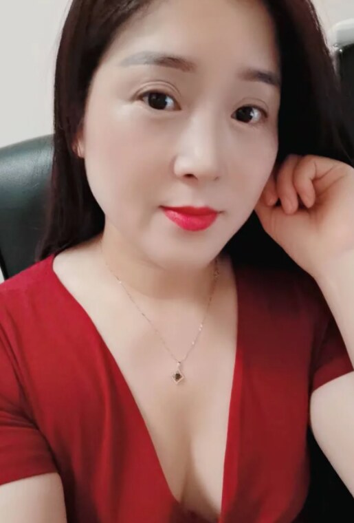 验证过多次的熟女，泻火爽的很