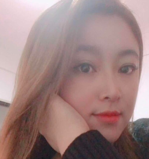 大胸可爱的兼职妹子