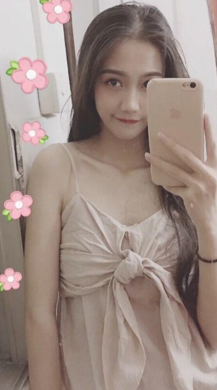 特别漂亮的御姐型小姐姐