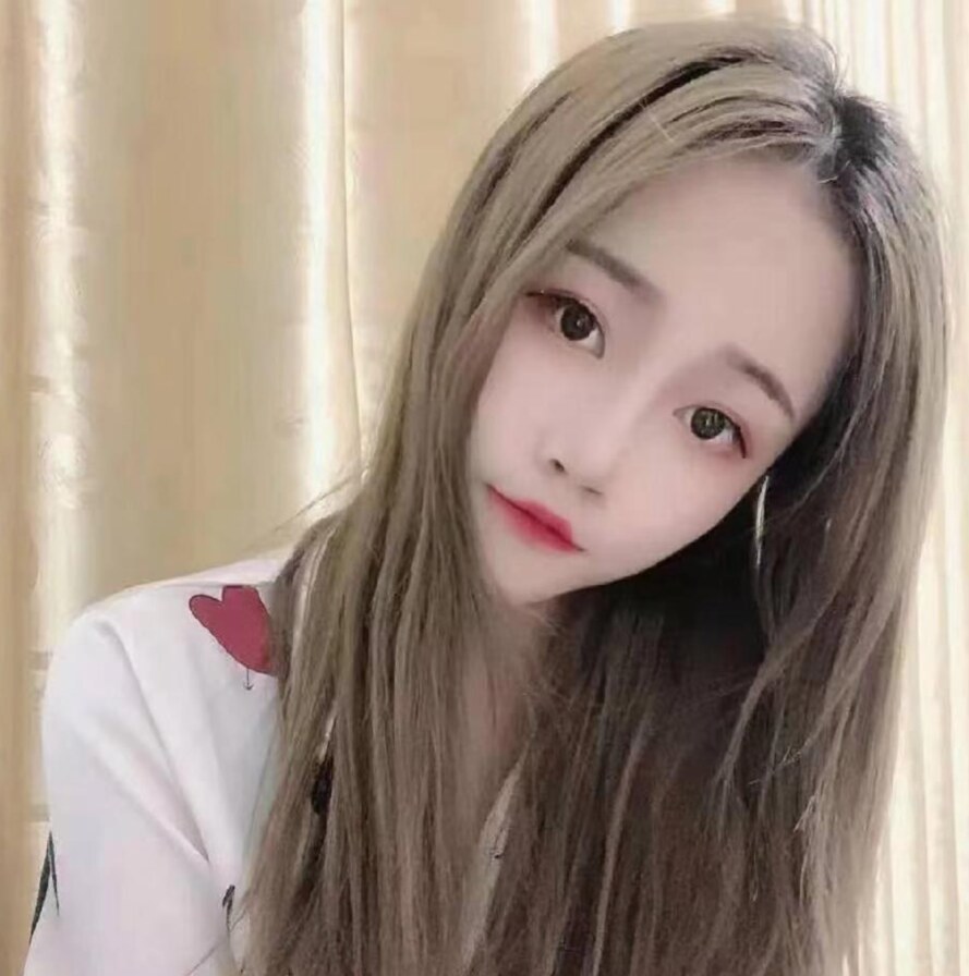 口活无齿感的大胸嫩妹