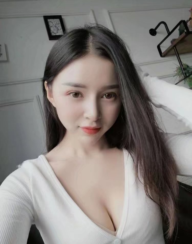 做起来湿润的龙儿