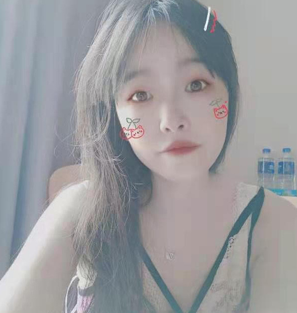 身材极好的小骚妇，体验非常好