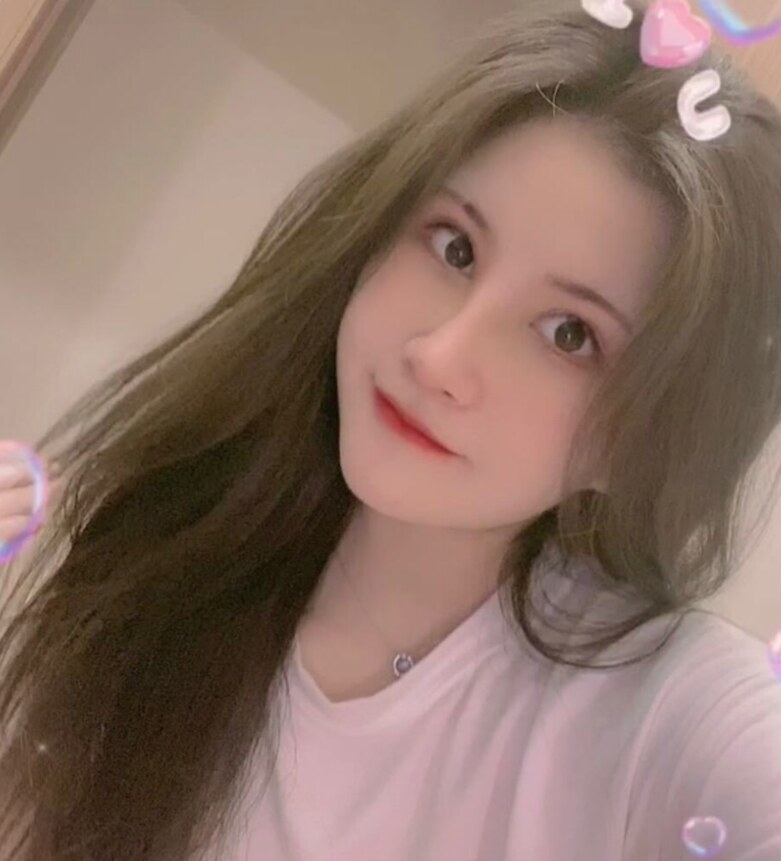 性价比高的漂亮小姐姐