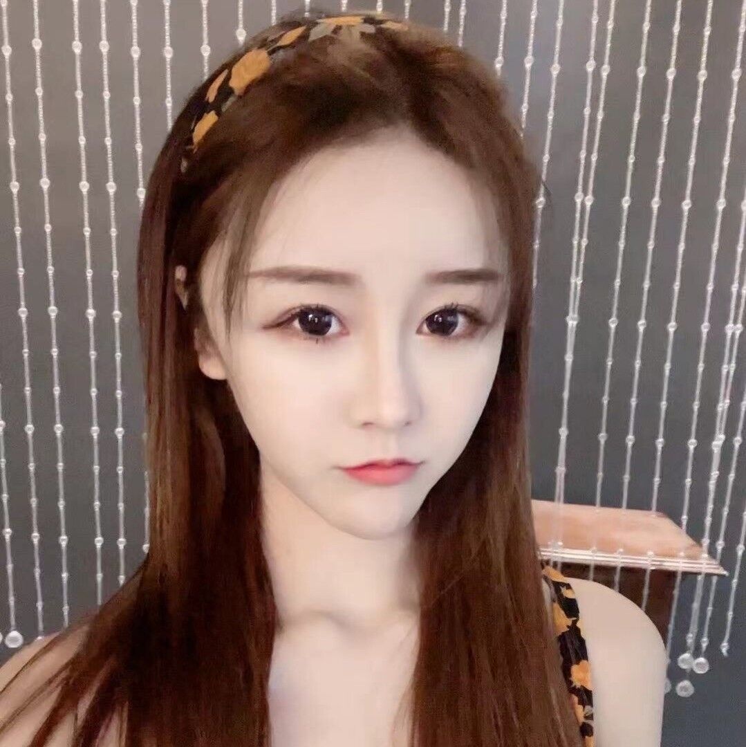清秀服务系妹子，口的很认真,姿势配合听话