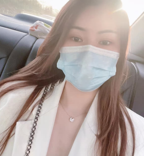 女王范儿的兼职姐姐，身材辣，服务好