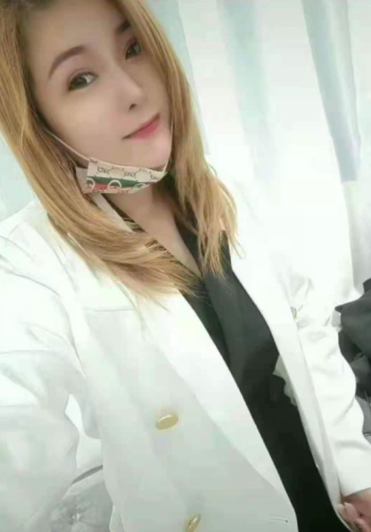 后入大奶骚货，水很多