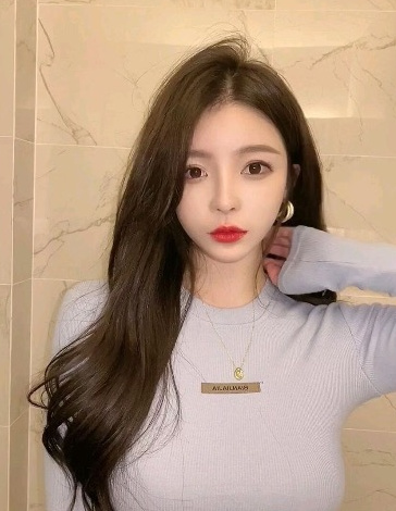 兼职小妹，肤白貌美，身材一流