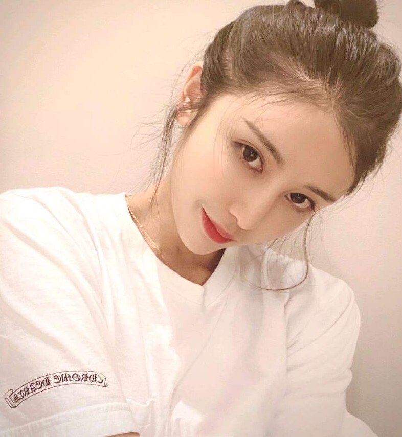 体验胸大性感女