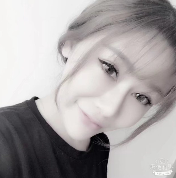 刚下水的兼职妹子，身材好