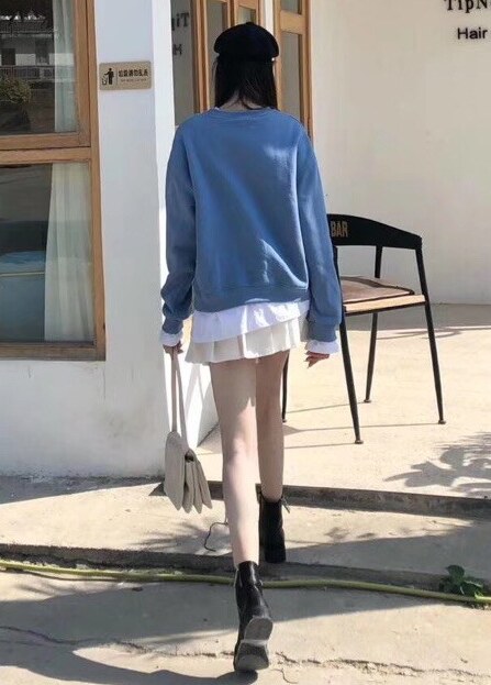 叫声诱人的服务型妹子