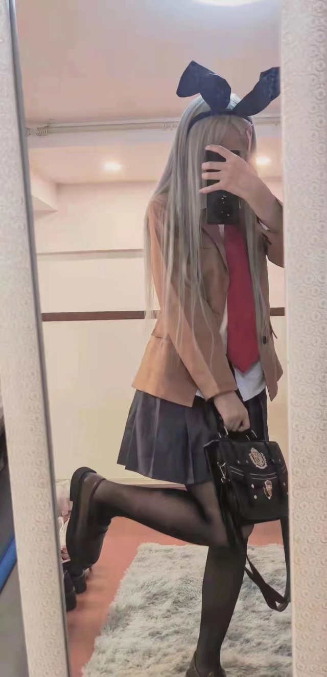 温柔体贴的性感小可爱