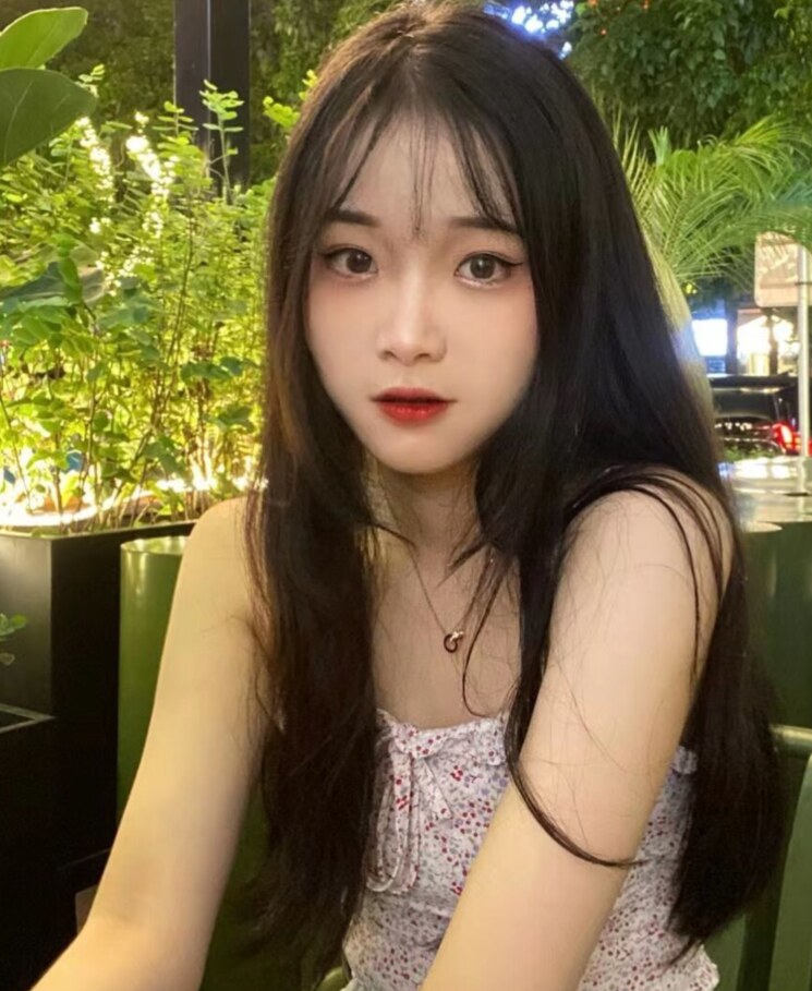 羞涩 的温柔女孩，很销魂