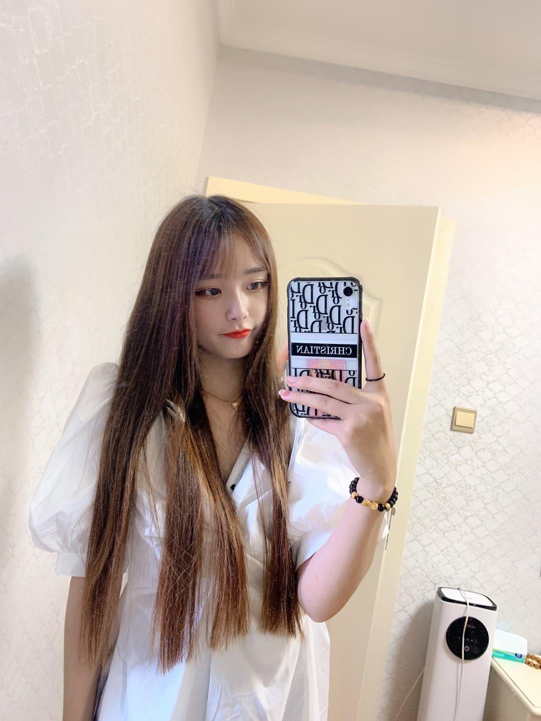 漂亮兼职小妹，玩的开，性感的很