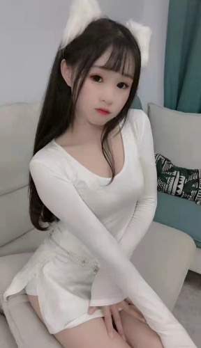 性感小萝莉，上下粉嫩，后入大叫