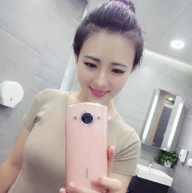 性感的大胸妹子，活力四射