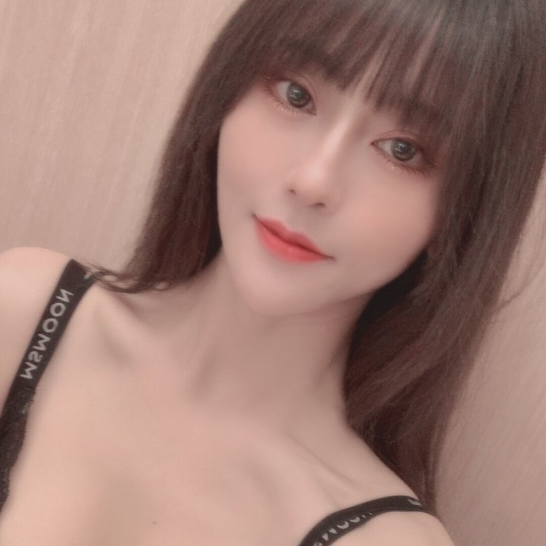 妹子长得还不错，重在很骚