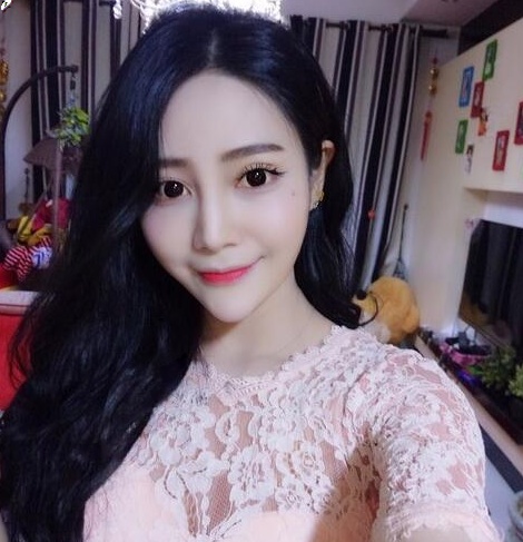 一个气质很好的良家兼职妹子