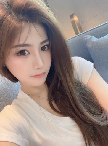 漂亮骚气的可爱嫩妹