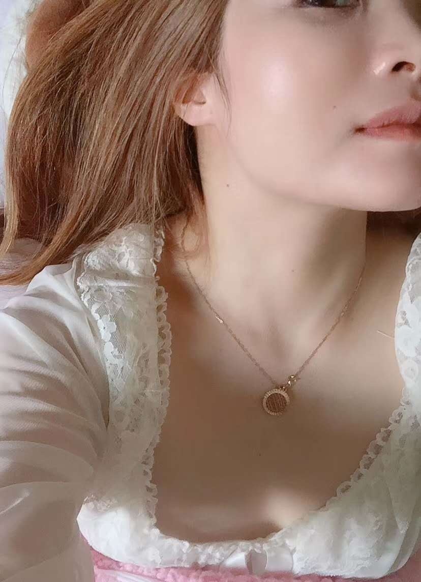 口活很棒的温柔少妇，活好，很热情