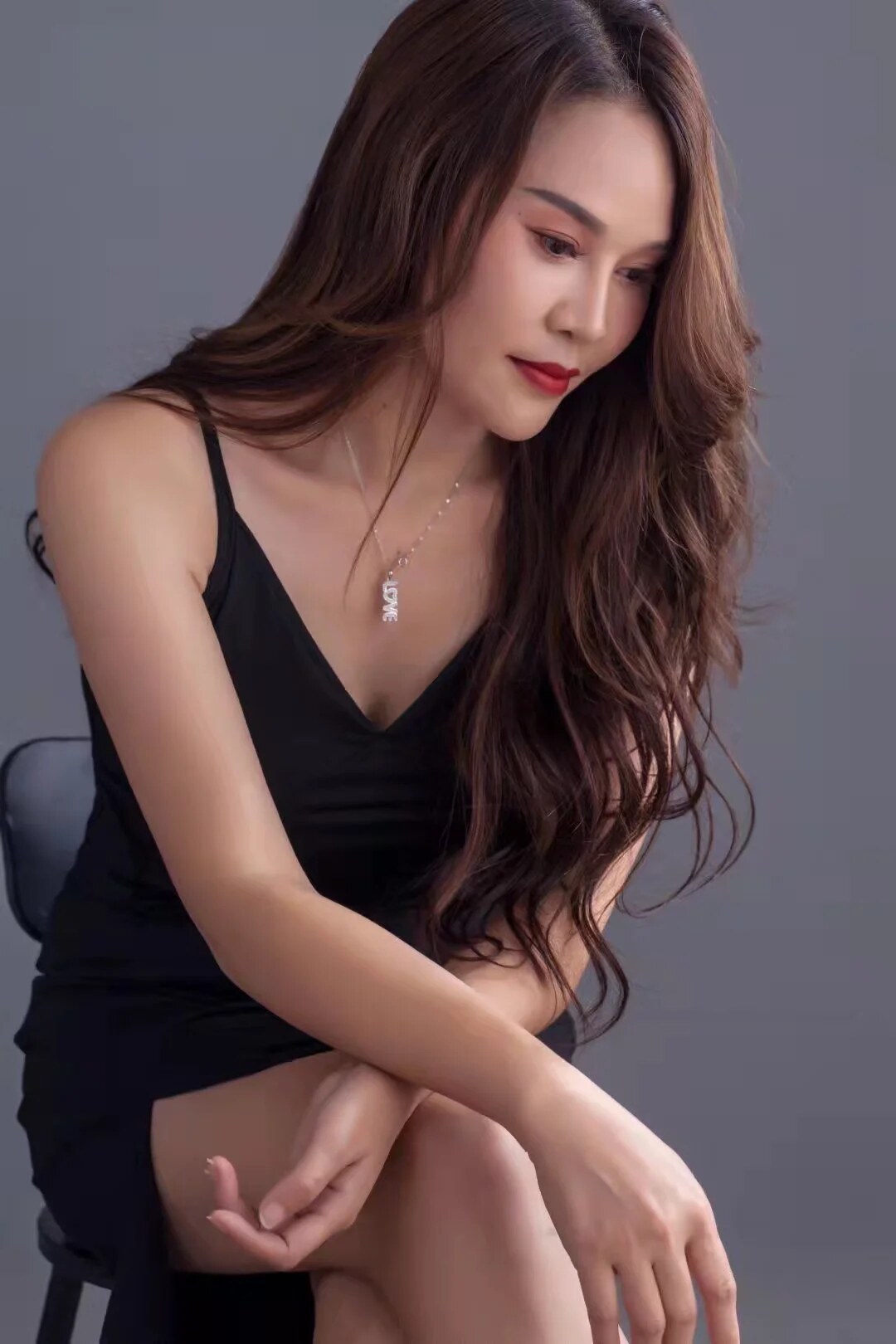 比较温柔的大胸熟女，会的姿势多