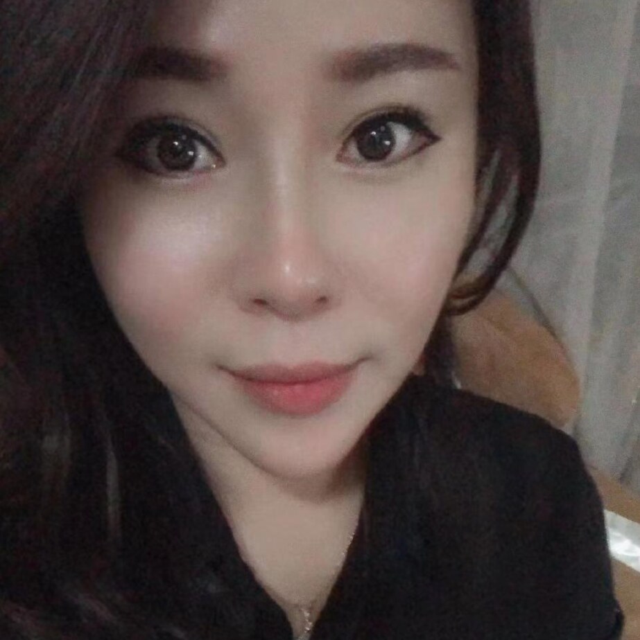 验证风骚轻熟女，泻火很爽，很舒服