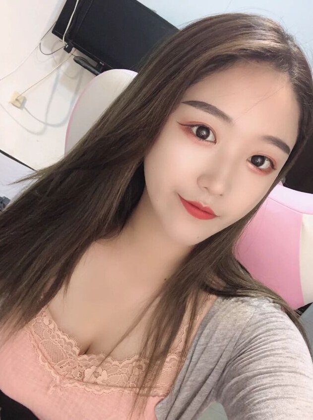 人美声甜波大的小可爱