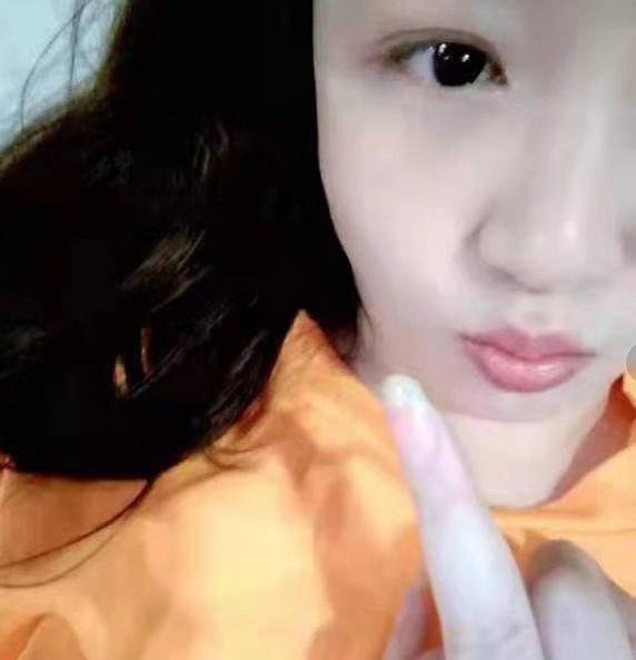 性感风骚的兼职妹子，还有体香