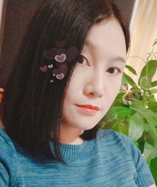 很热情的丰满大屁股少妇，泻火不错