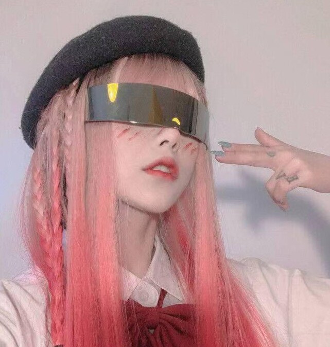 温柔体贴 ，态度热情的小太妹