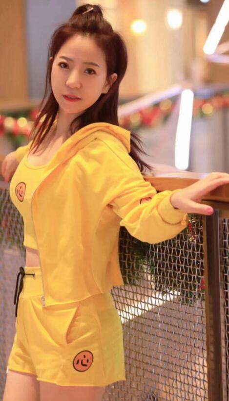 体验KB女王，服务系大胸妹子，值得推荐
