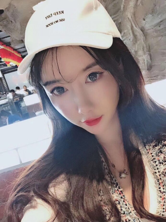 后面操更有感觉的性感美女