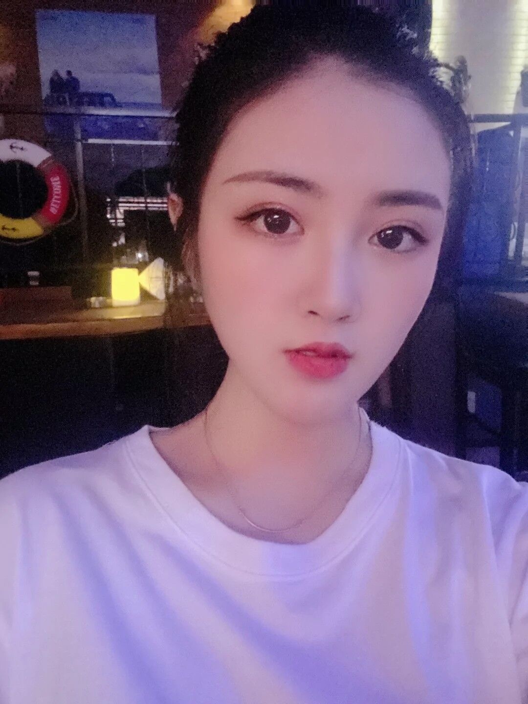 妹妹性格温柔，皮肤白嫩，技术一流