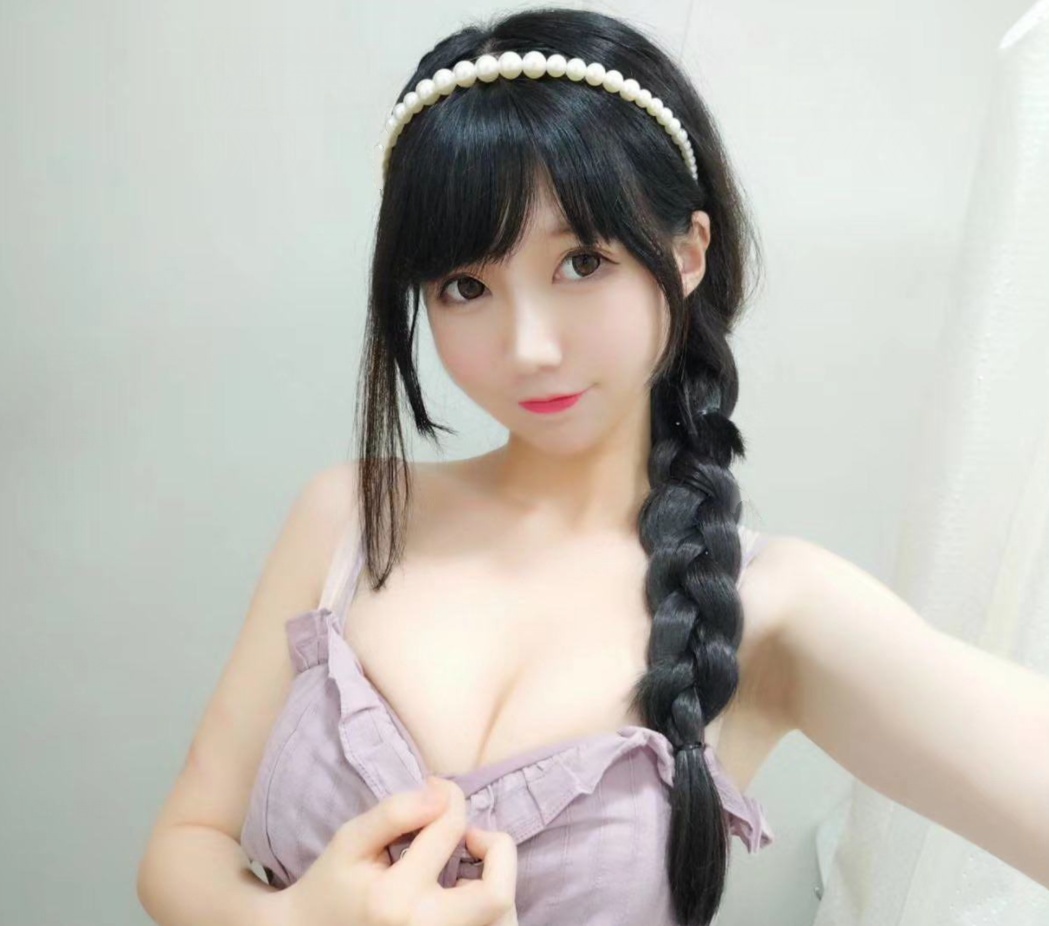 出差约的COS极品奶味小骚货