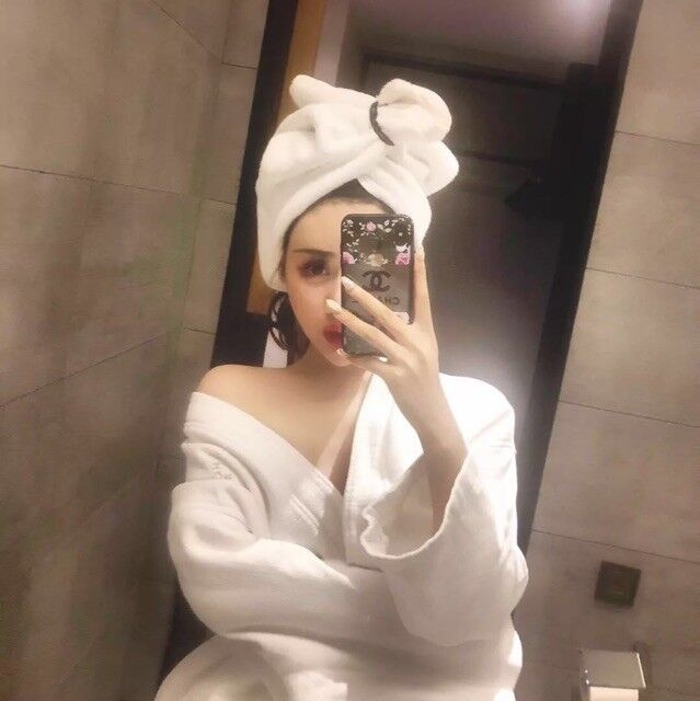 体验一个漂亮兼职的妹子