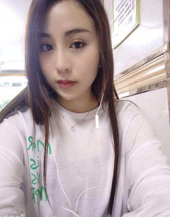 体验富力中心御姐型妹子