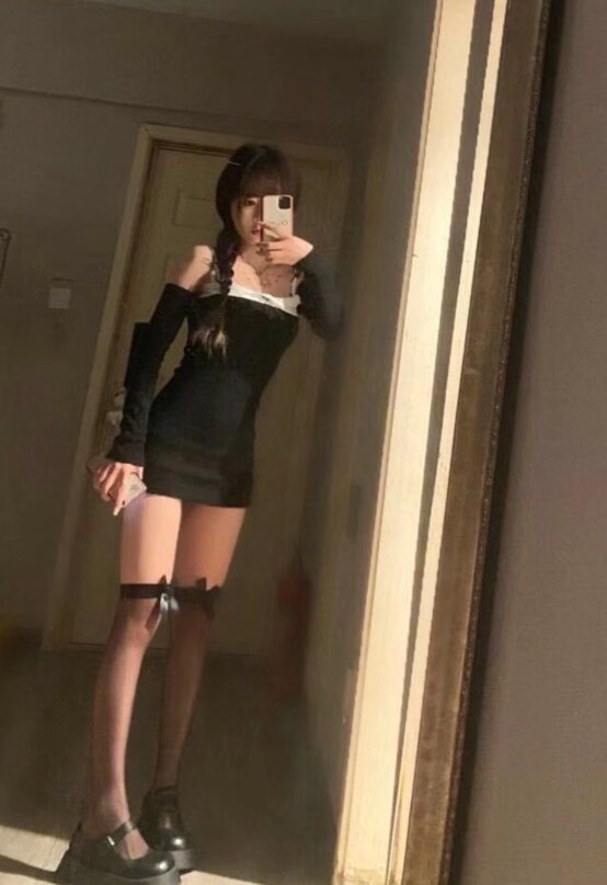 00后兼职高质量美女，性感可爱