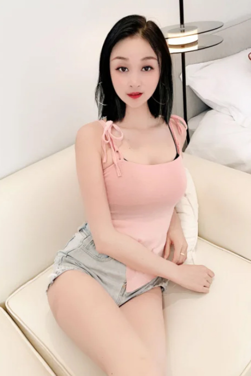性感高挑的御姐，服务非常到位