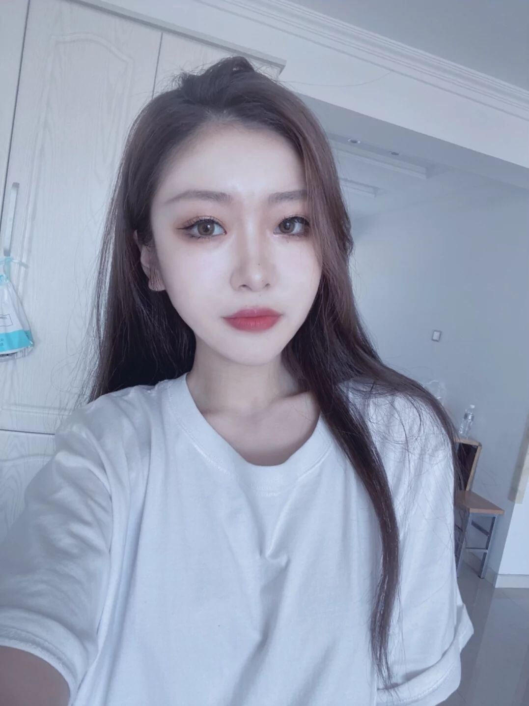 纯纯的嫩货，刚刚下海