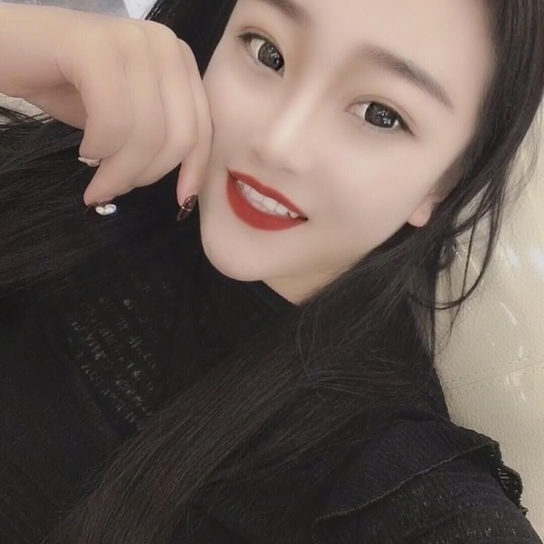 说话温柔，年轻，身材好的小姐姐