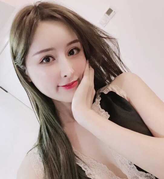 三点粉嫩水多的妹妹，服务细心