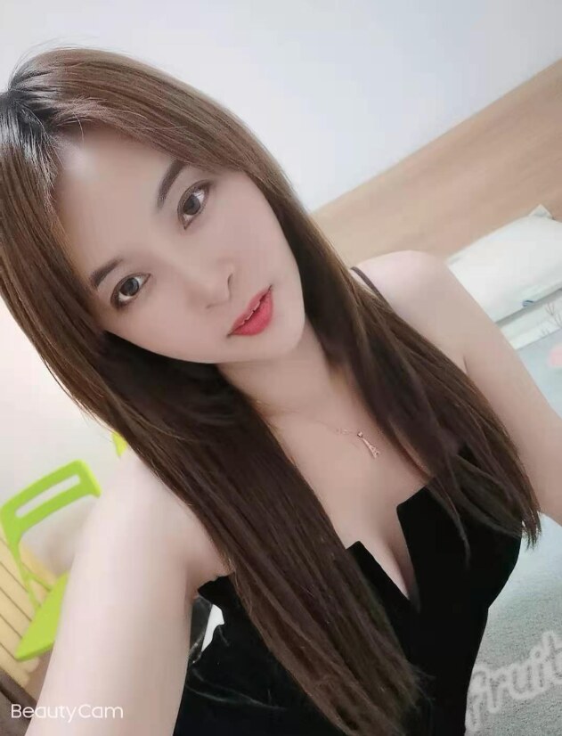 颜控轻熟女神，气质勾人会玩风骚，服务开放全面