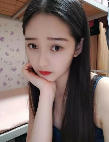 刚下海的兼职小妹妹，粉嫩可人