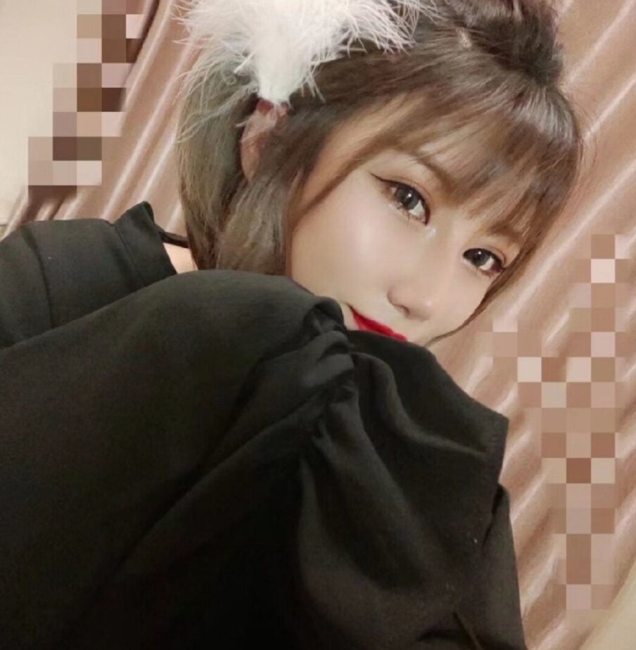 亲测一位刚兼职小妹.活有点生疏.但紧致水.多
