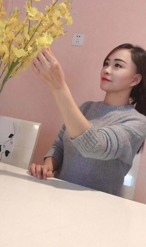 验证狼友推荐的兼职妹子，活好名不虚传