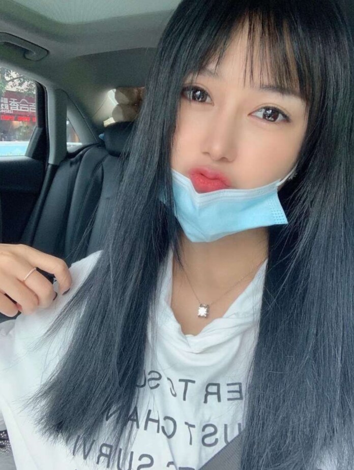 验证一个兼职小姐姐，人美服务好