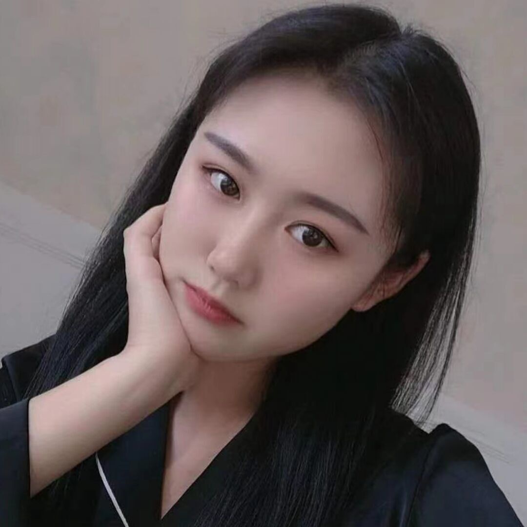 上下粉嫩的邻家学妹