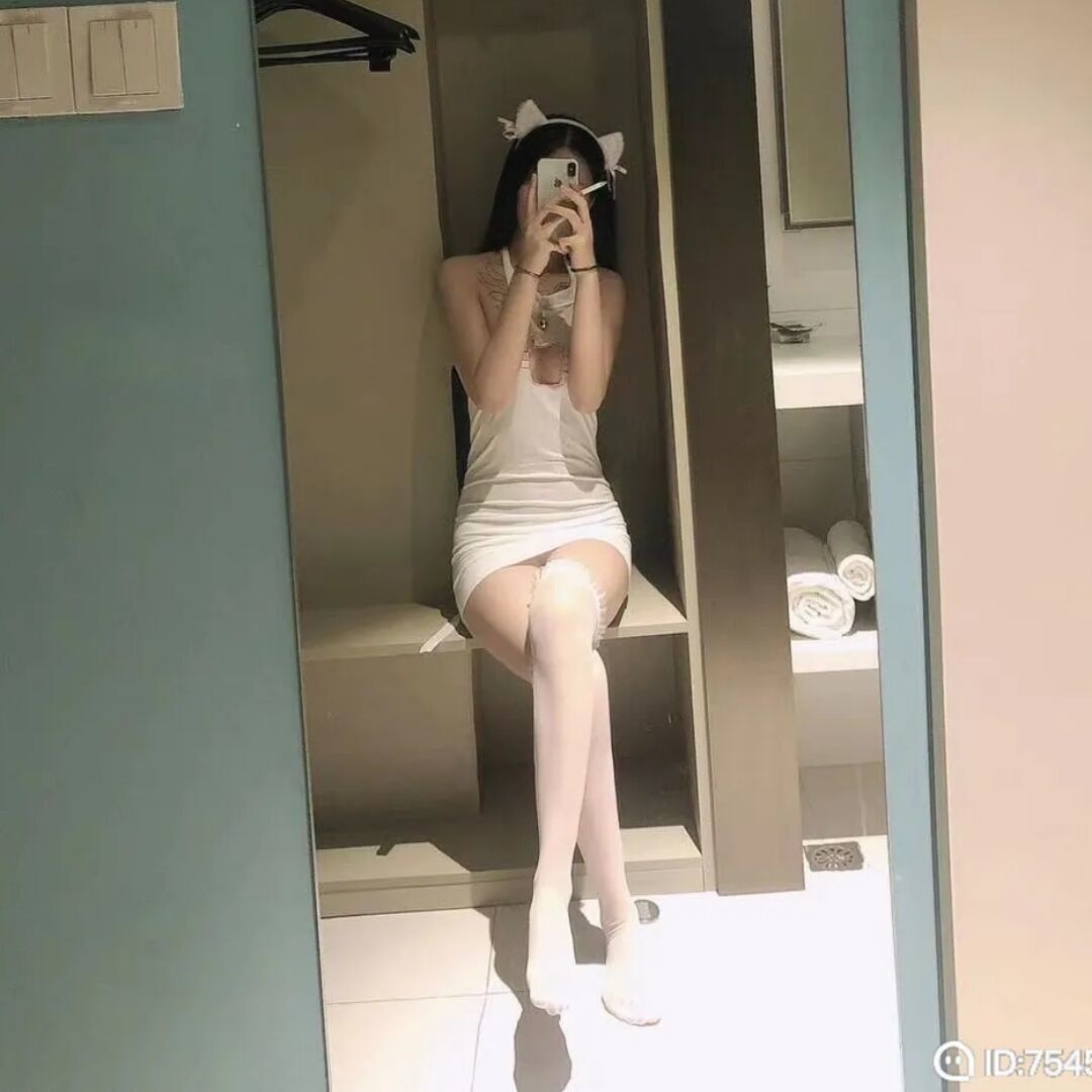 M子态度挺好的，颜值也可以